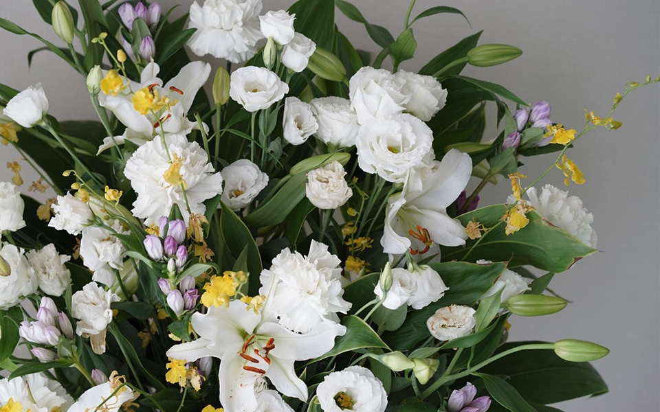 偲ぶ花